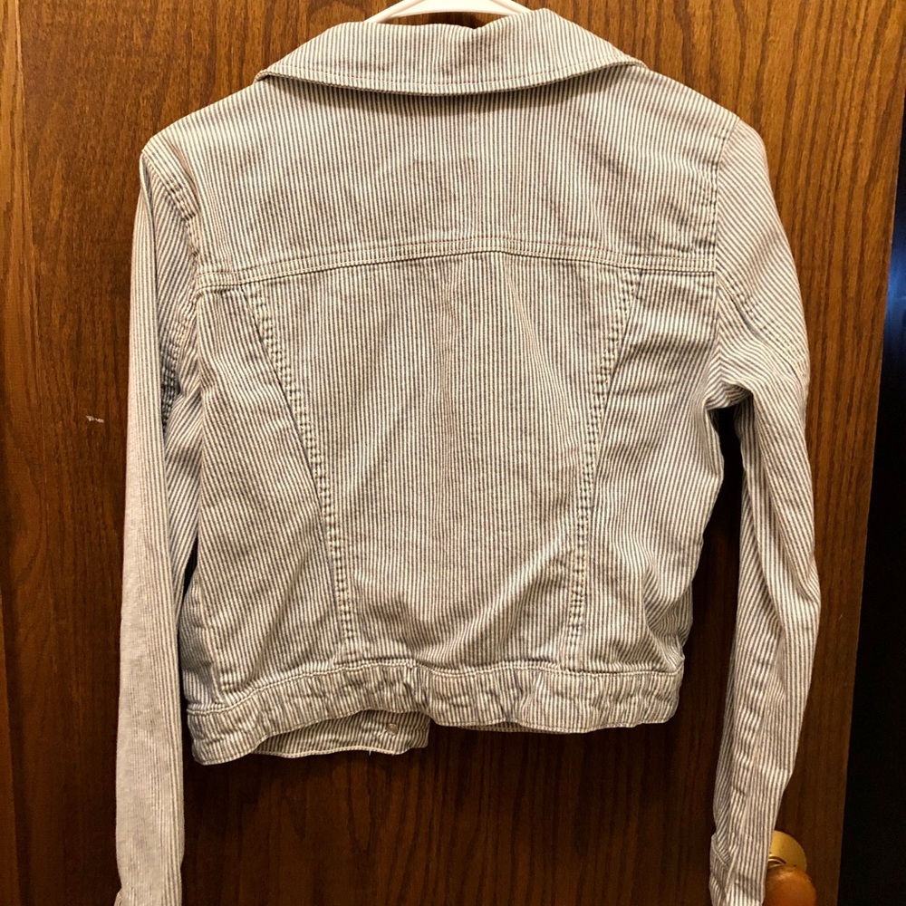 Denim jacket - Picture 2 of 4
